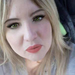 Meet your Posher, Magda